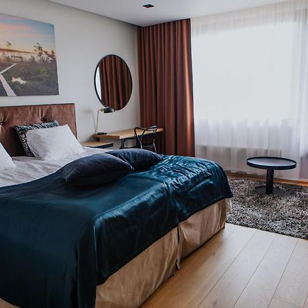Hotel Fjalar Сало Екстериор снимка