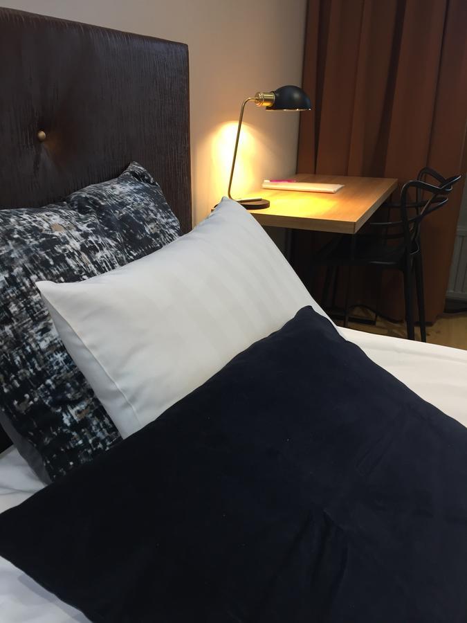 Hotel Fjalar Сало Екстериор снимка